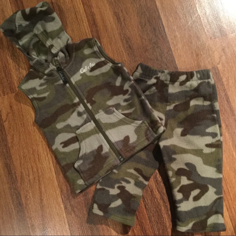 Cabela’s Camouflage Outfit